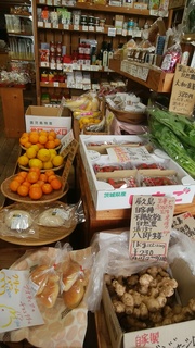 19店頭 クリームパンも.jpg