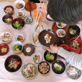 お食い初め会食.jpg