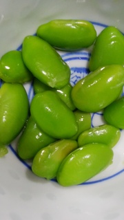 茹でた肴豆.jpg